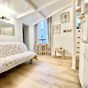 https://duplex-centre-ville-proche-mer.fr-provencehotel.com