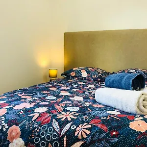 https://cannes-lumineux.fr-provencehotel.com